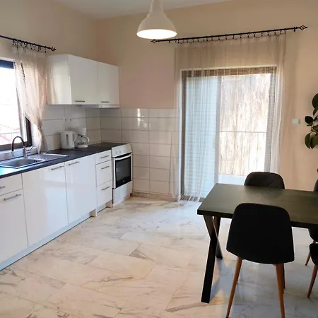 Meteora House With A View * קאלאבאקה