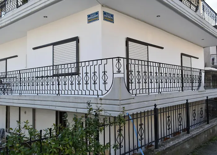 Meteora House With A View